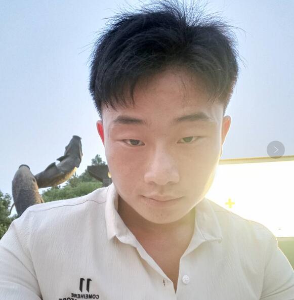 ¥